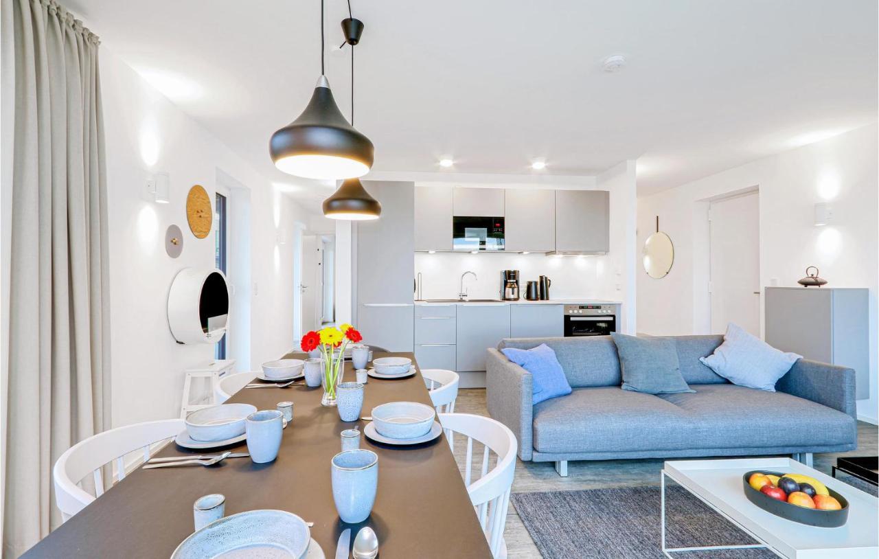 2 Bedroom Cozy Apartment In Lembruch-Duemmer See Екстер'єр фото